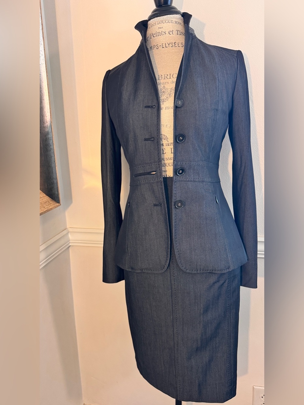 Elie Tahari Denim Wool blend Tailored Blazer and Pencil Skirt Set | Size 4